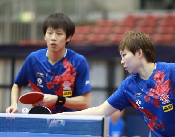 他迎来了职 他迎来了职